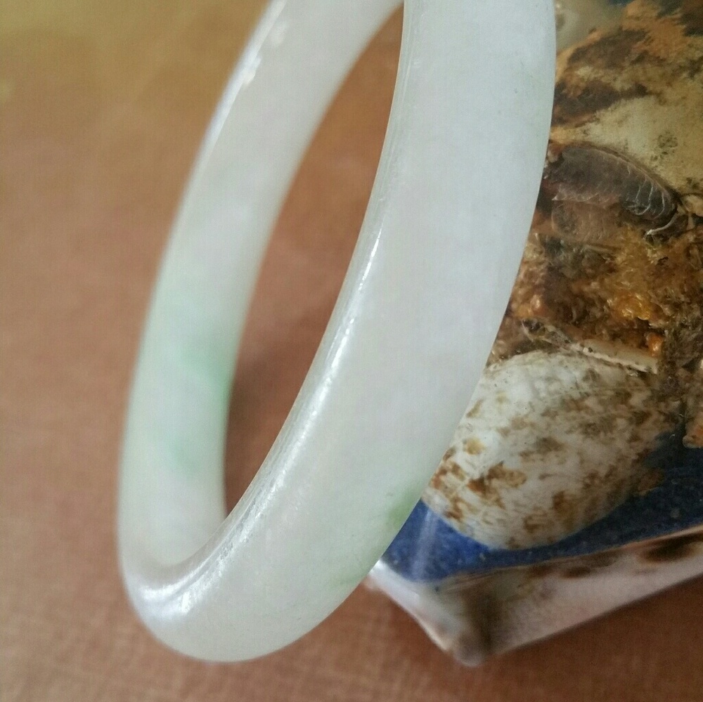 Jade Bangle - Picture 8 of 11